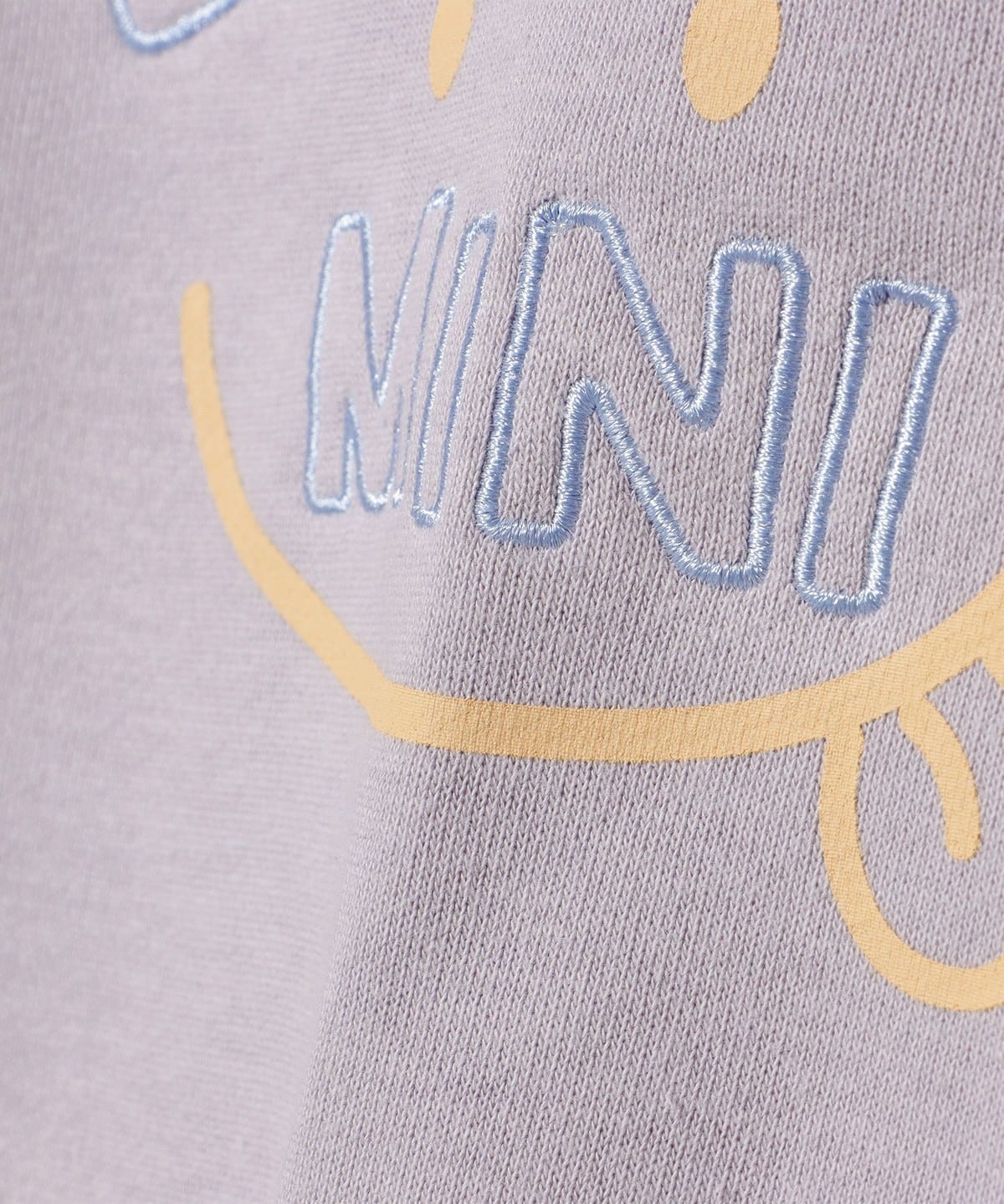 【BEAMS Mini】 微笑圖案刺繡圓領衫