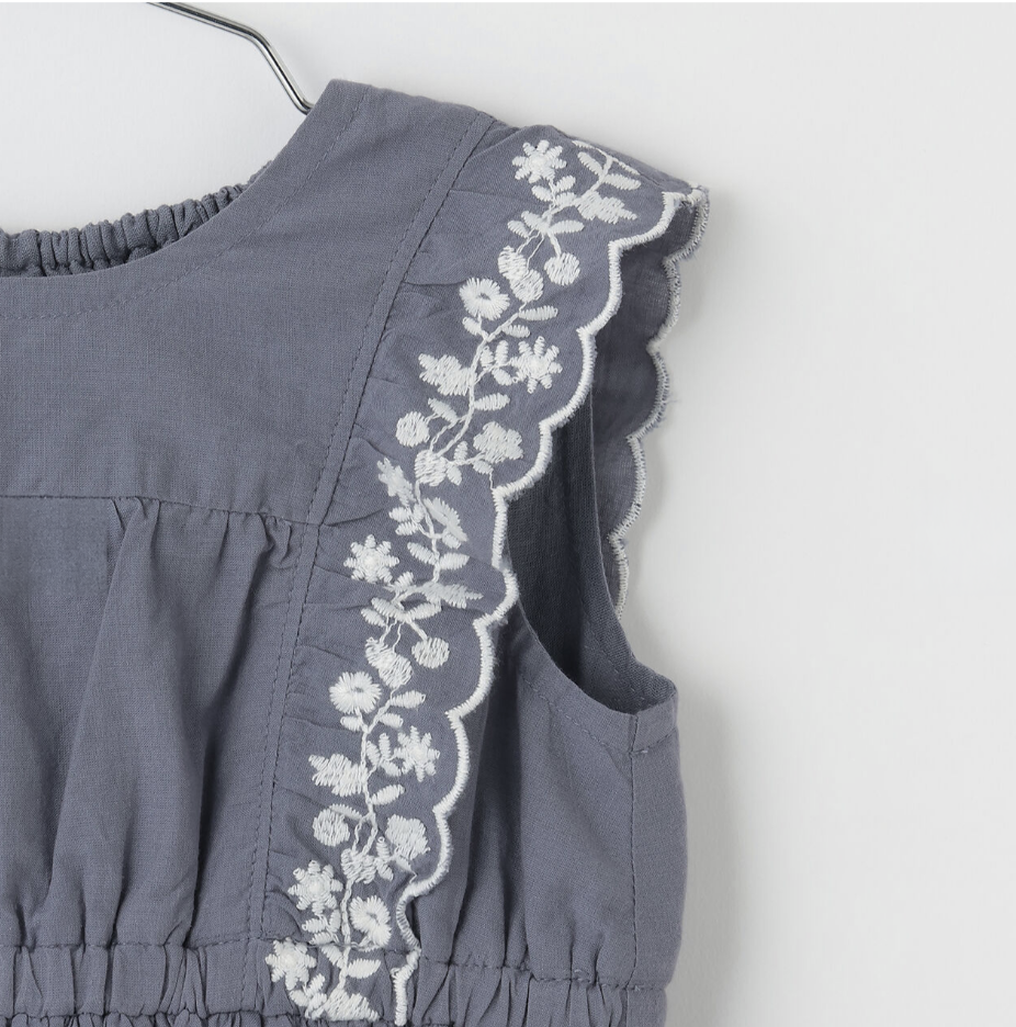 【petit main】印度棉刺繡連身裙 👗🧵